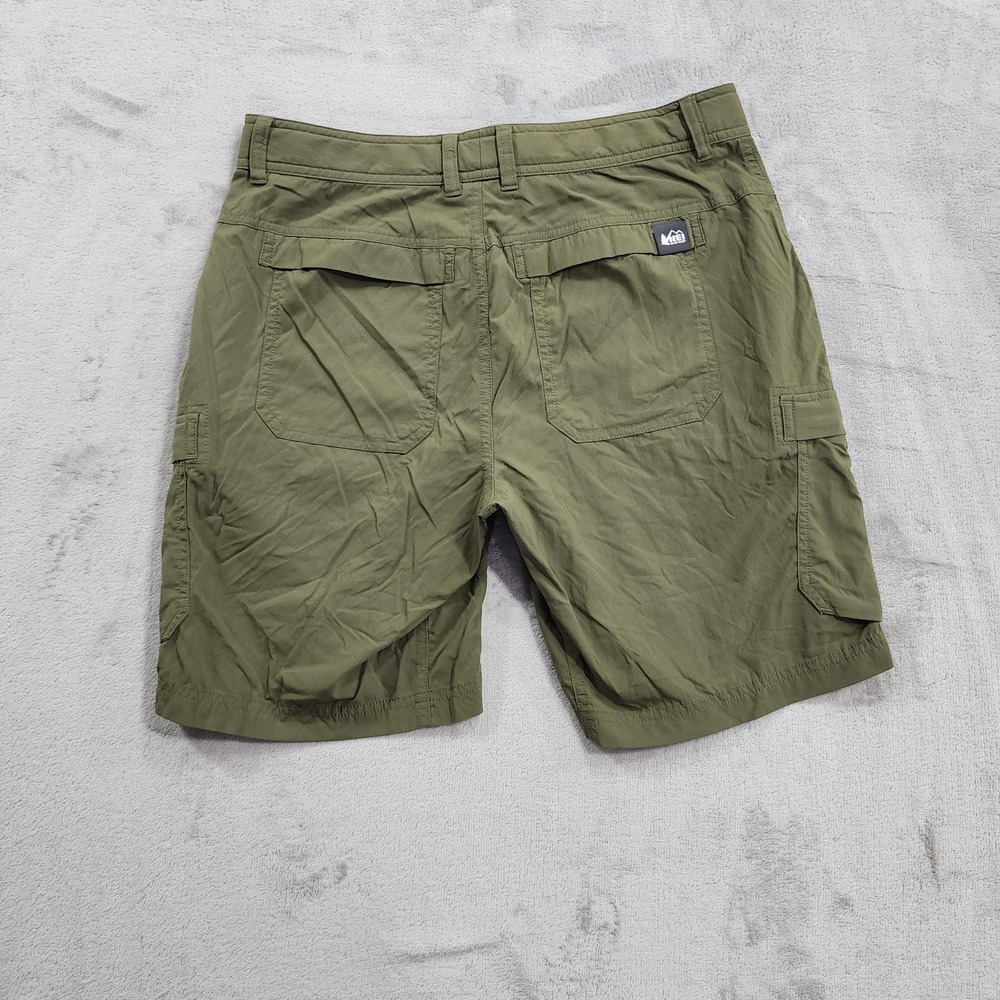 REI Co-op Shorts Womens 8 Green Sahara Cargo Relaxed Hiking Travel Lightweight - Picture 4 of 15